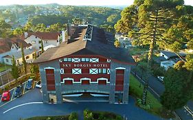 Sky Borges Hotel Alpenhaus - Gramado